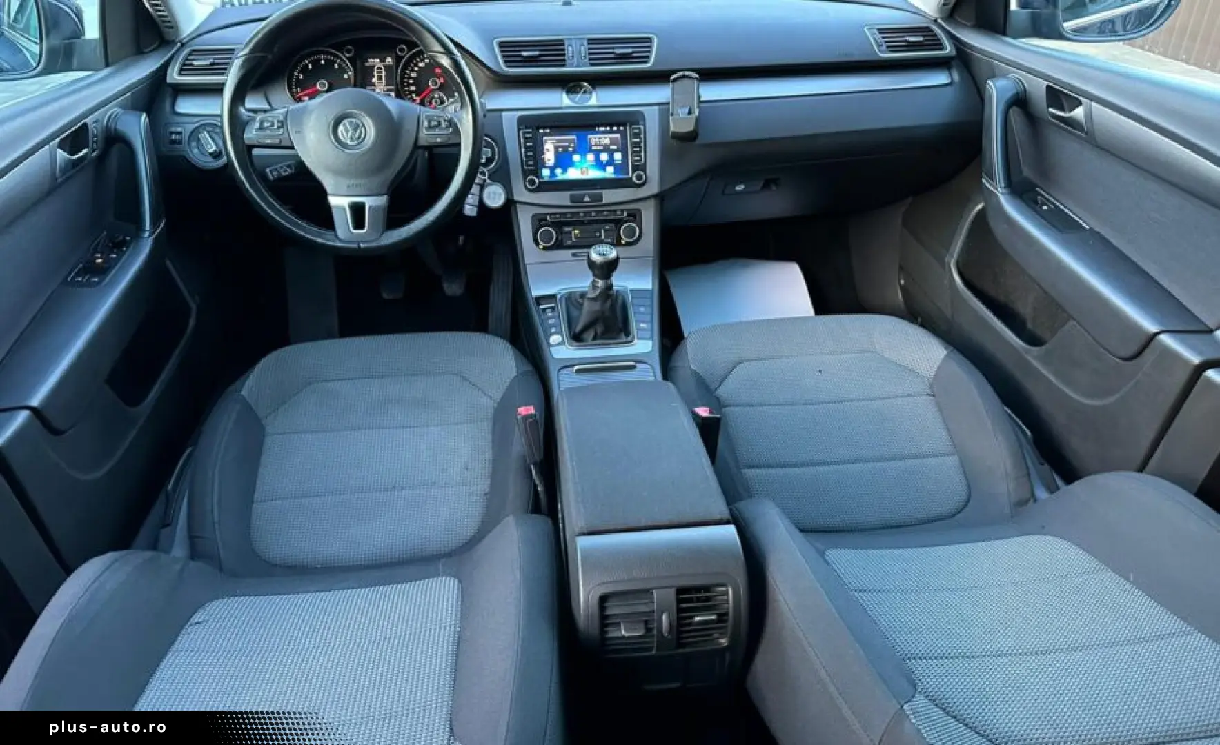 Volkswagen PASSAT 2011