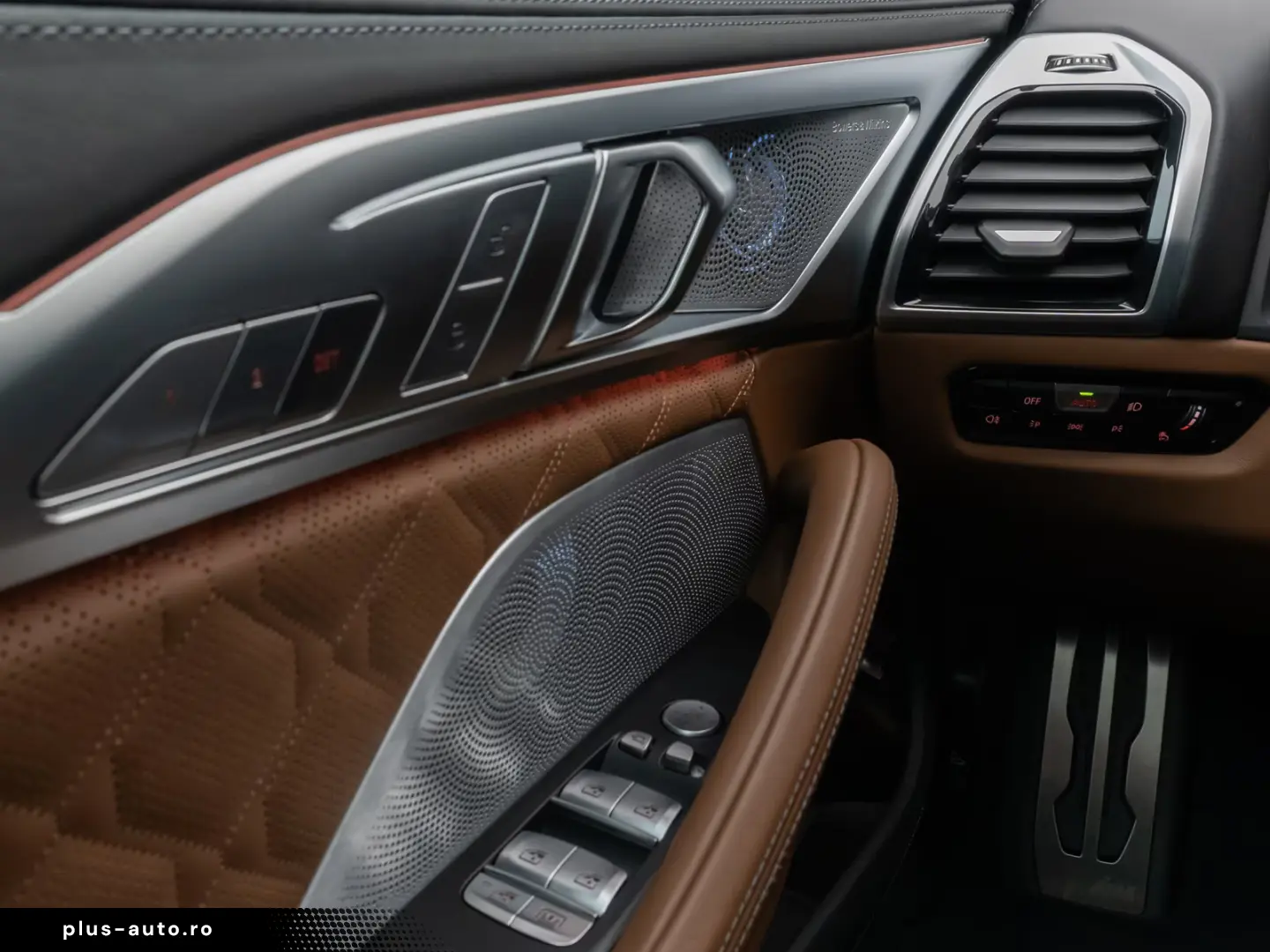 BMW M8 Competition xD Gran Coupé 360