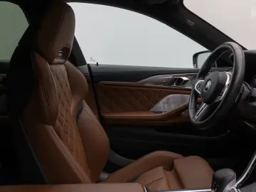 BMW M8 Competition xD Gran Coupé 360