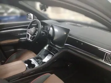 BYD SEAL U DM-i 26.6 kWh FWD Comfort ACC 360  Pano