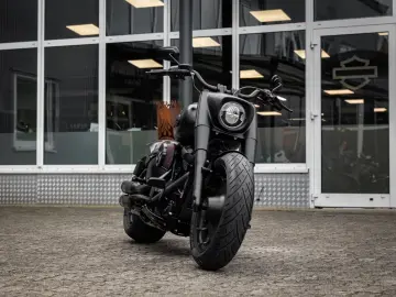 Harley-Davidson ALL MATT DARK BOY FLFBS 117