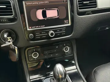 Volkswagen TOUAREG 2012 11