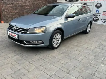 Volkswagen PASSAT 2011 11