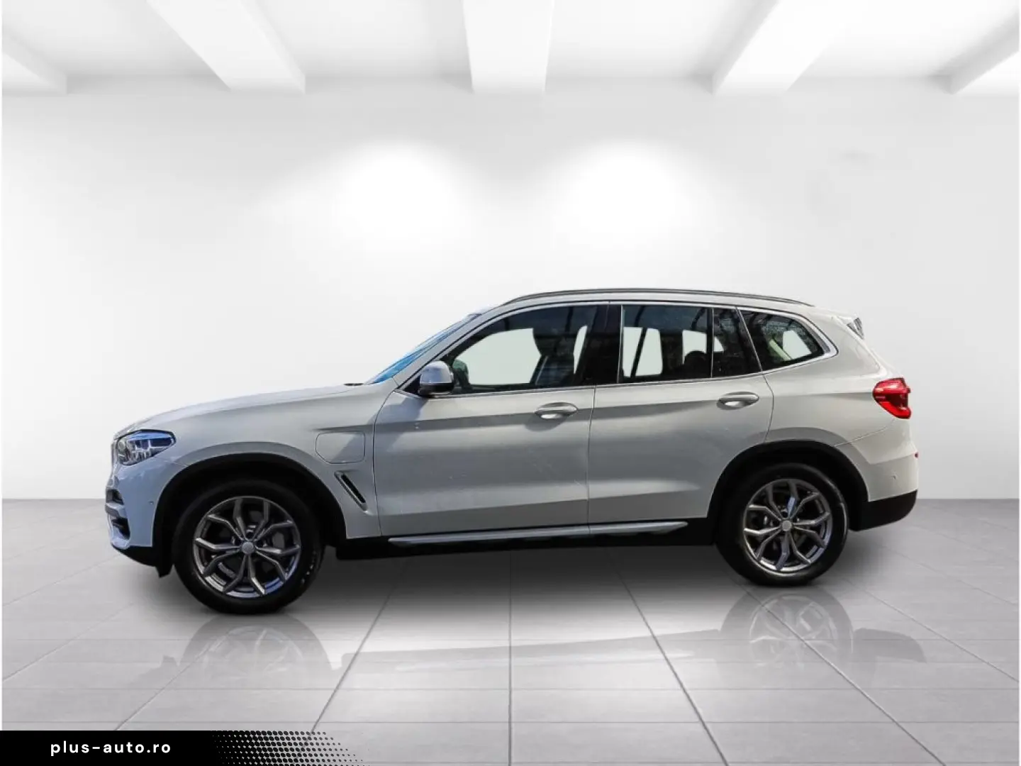 BMW X3 30exLine Panorama LED 360 HUD Keyless