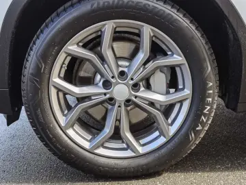 BMW X3 30exLine Panorama LED 360 HUD Keyless