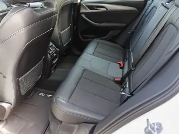 BMW X3 30exLine Panorama LED 360 HUD Keyless