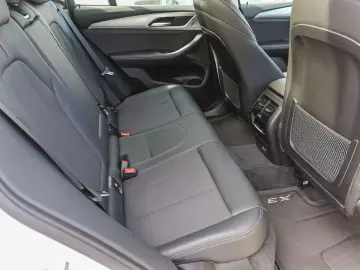 BMW X3 30exLine Panorama LED 360 HUD Keyless