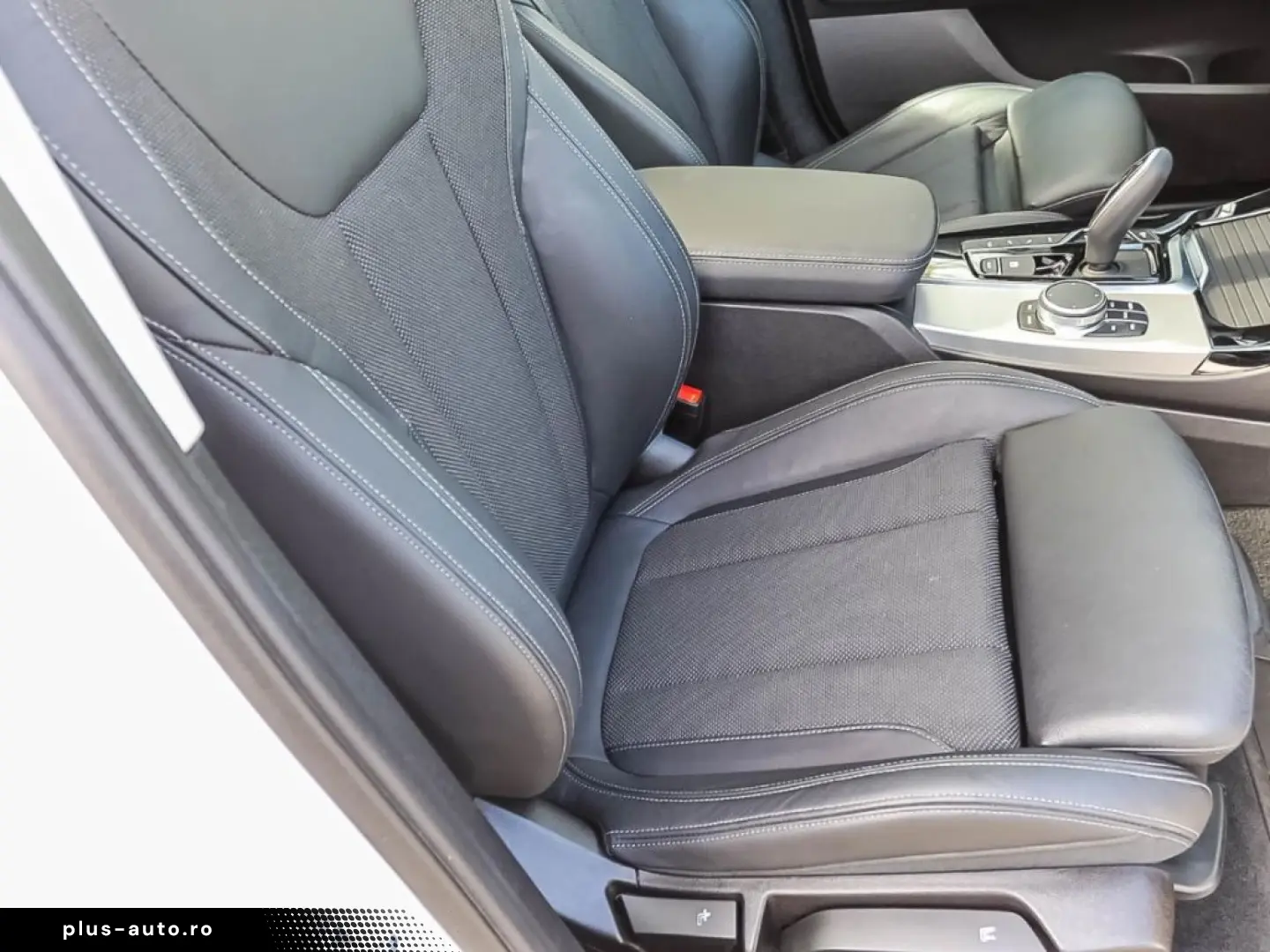 BMW X3 30exLine Panorama LED 360 HUD Keyless