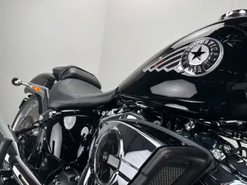 Harley-Davidson SOFTAIL FAT BOY 117