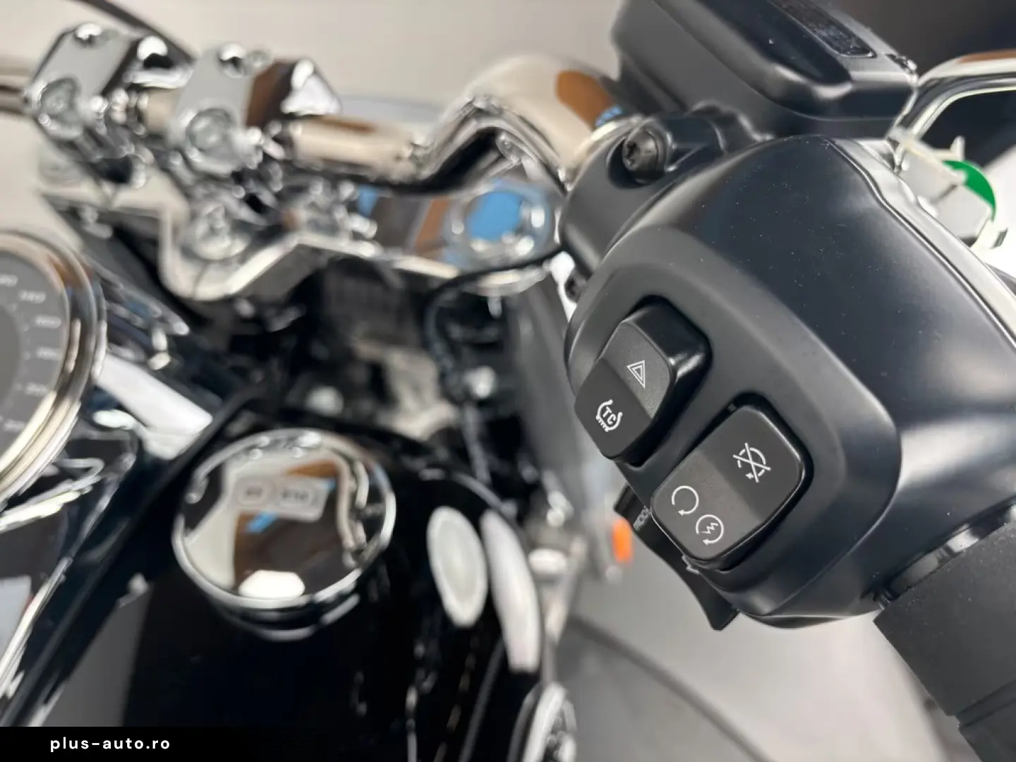 Harley-Davidson SOFTAIL FAT BOY 117