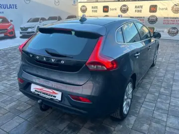 Volvo V40 2013 12