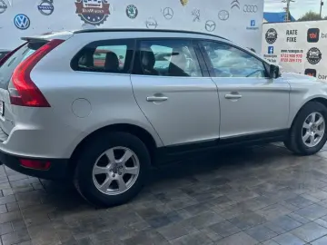 VOLVO XC60 2010 08 2 0