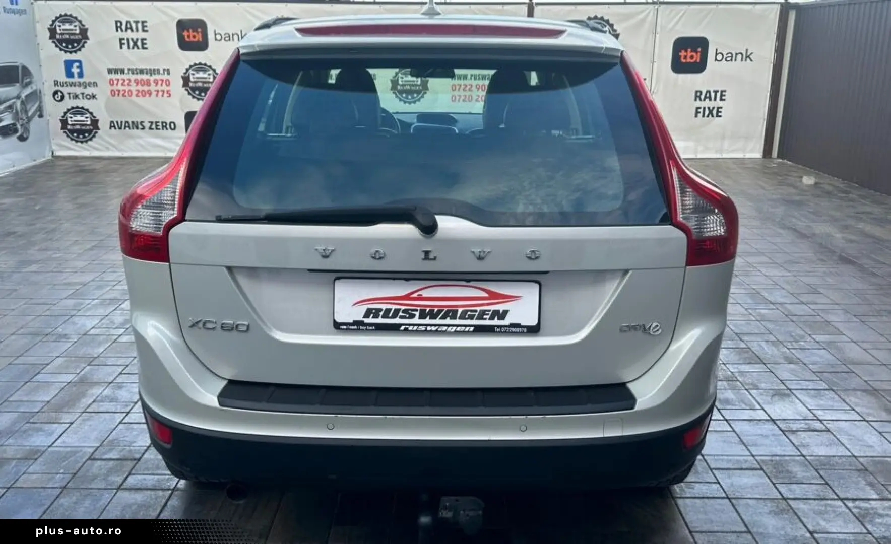 VOLVO XC60 2010 08 2 0