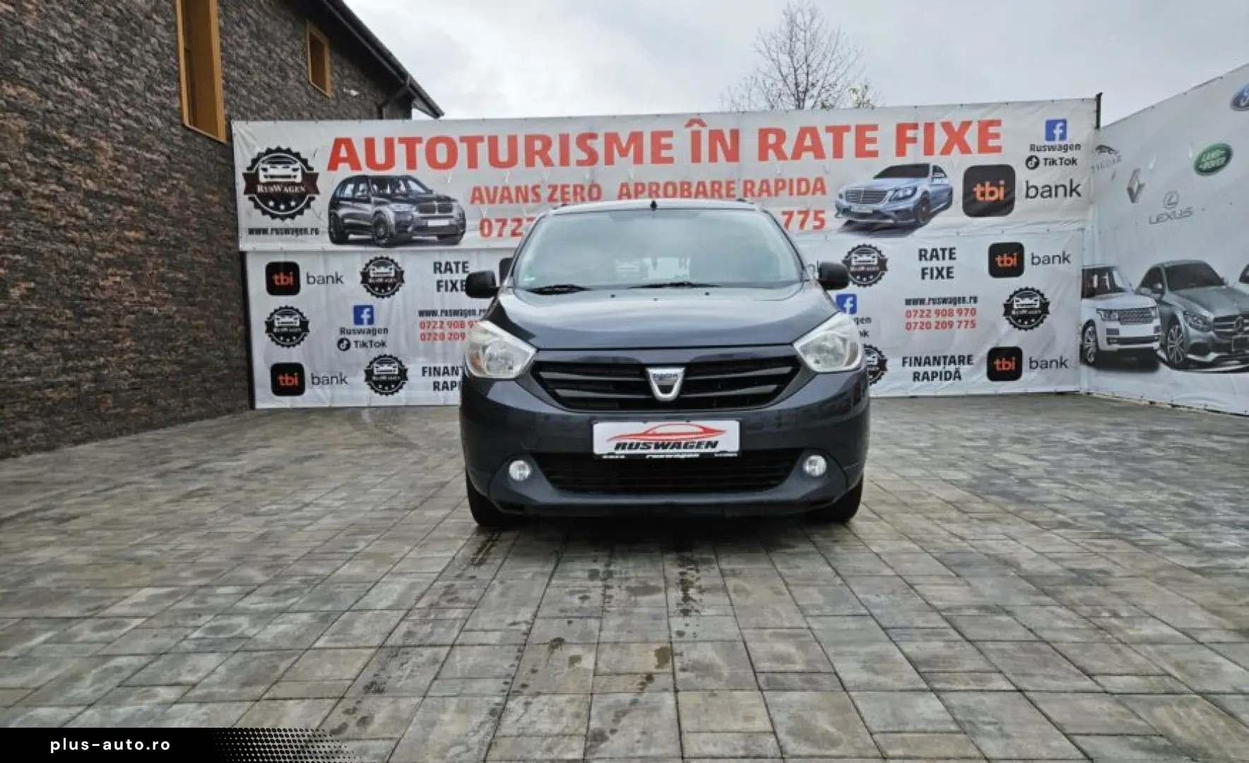 Dacia Lodgy 2012 11