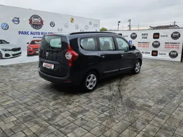 Dacia Lodgy 2012 11