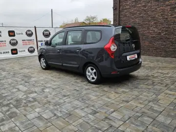Dacia Lodgy 2012 11