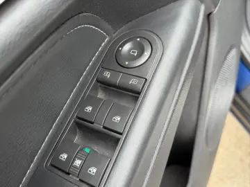 Opel Astra 1.8 benzina 140 CP Euro 4   Garantie   Rate