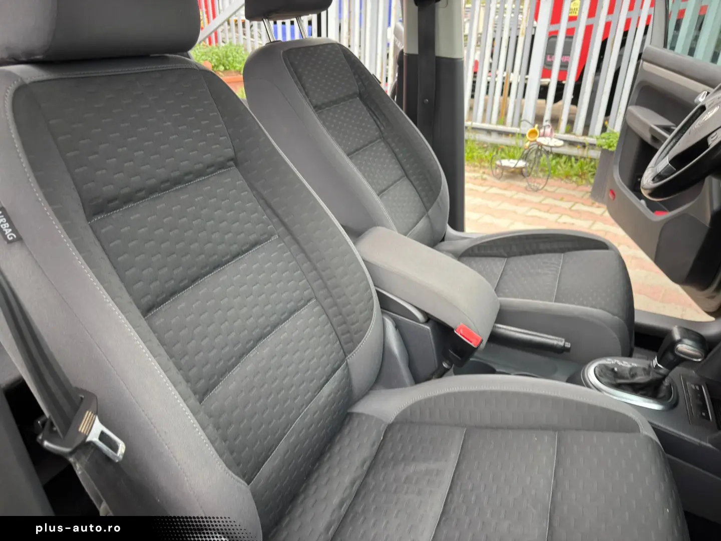 Volkswagen Touran 2008 1.9L Diesel