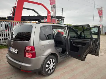 Volkswagen Touran 2008 1.9L Diesel