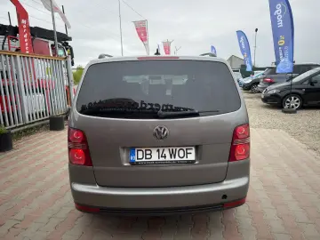 Volkswagen Touran 2008 1.9L Diesel