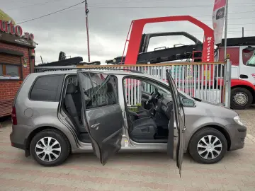 Volkswagen Touran 2008 1.9L Diesel
