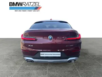 BMW X4 xDrive20i Live Cockpit Plus