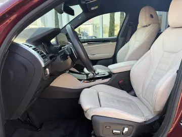 BMW X4 xDrive20i Live Cockpit Plus