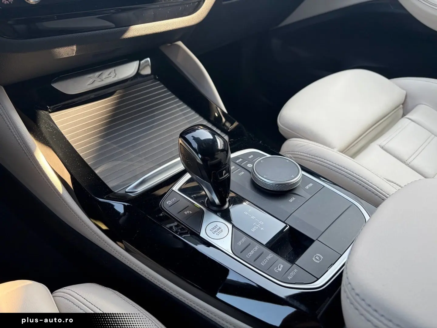 BMW X4 xDrive20i Live Cockpit Plus