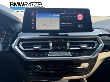 BMW X4 xDrive20i Live Cockpit Plus