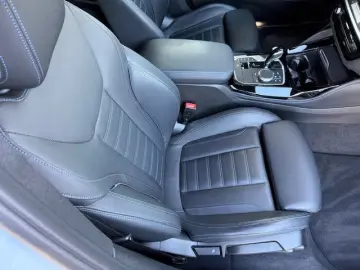 BMW X4 xDrive 20 d M Sport Paket LEDER R-KAMERA