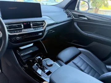 BMW X4 xDrive 20 d M Sport Paket LEDER R-KAMERA