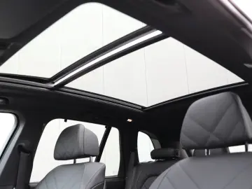 BMW X5 30d xDrive M SPORT PANO ACC HUD AHK 360 H&K