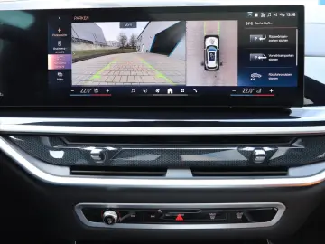 BMW X5 30d xDrive M SPORT PANO ACC HUD AHK 360 H&K