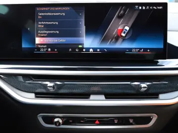 BMW X5 30d xDrive M SPORT PANO ACC HUD AHK 360 H&K