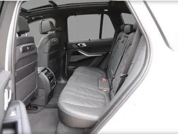 BMW X5 30d xDrive M SPORT PANO ACC HUD AHK 360 H&K