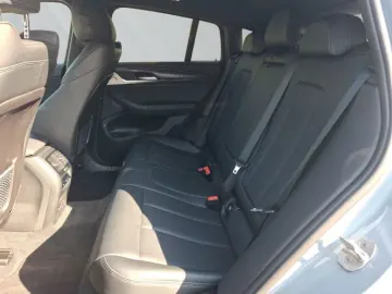 BMW X4 xDrive20i M-Sport Panorama H&K