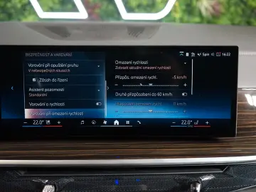 BMW X5 30d XDRIVE M LED H K SHADOW 59.008 € NETTO