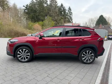 TOYOTA Corolla Cross 2.0 Hybrid Style Comfort  BSM  AHK