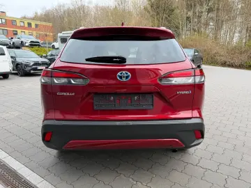TOYOTA Corolla Cross 2.0 Hybrid Style Comfort  BSM  AHK