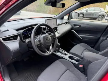 TOYOTA Corolla Cross 2.0 Hybrid Style Comfort  BSM  AHK