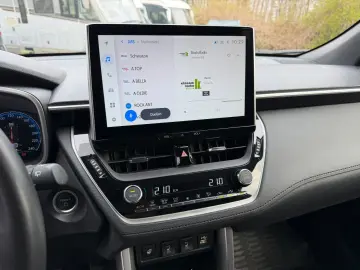 TOYOTA Corolla Cross 2.0 Hybrid Style Comfort  BSM  AHK