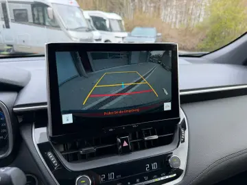 TOYOTA Corolla Cross 2.0 Hybrid Style Comfort  BSM  AHK