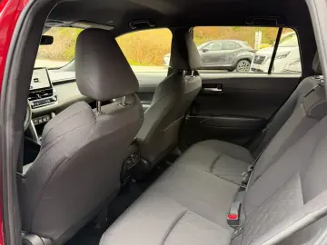 TOYOTA Corolla Cross 2.0 Hybrid Style Comfort  BSM  AHK