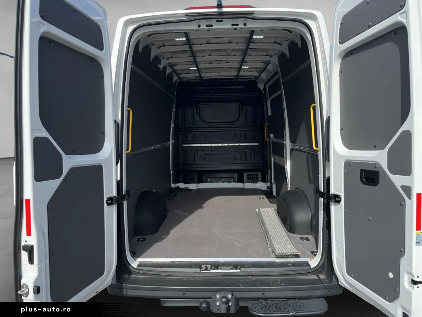 VW Crafter 35 Kasten HD 177 PS TDI  Dienstwagen  AH