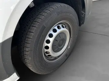 VW Crafter 35 Kasten HD 177 PS TDI  Dienstwagen  AH
