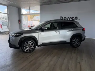 TOYOTA Corolla Cross Hybrid 2.0 VVT-i Team Deutschland