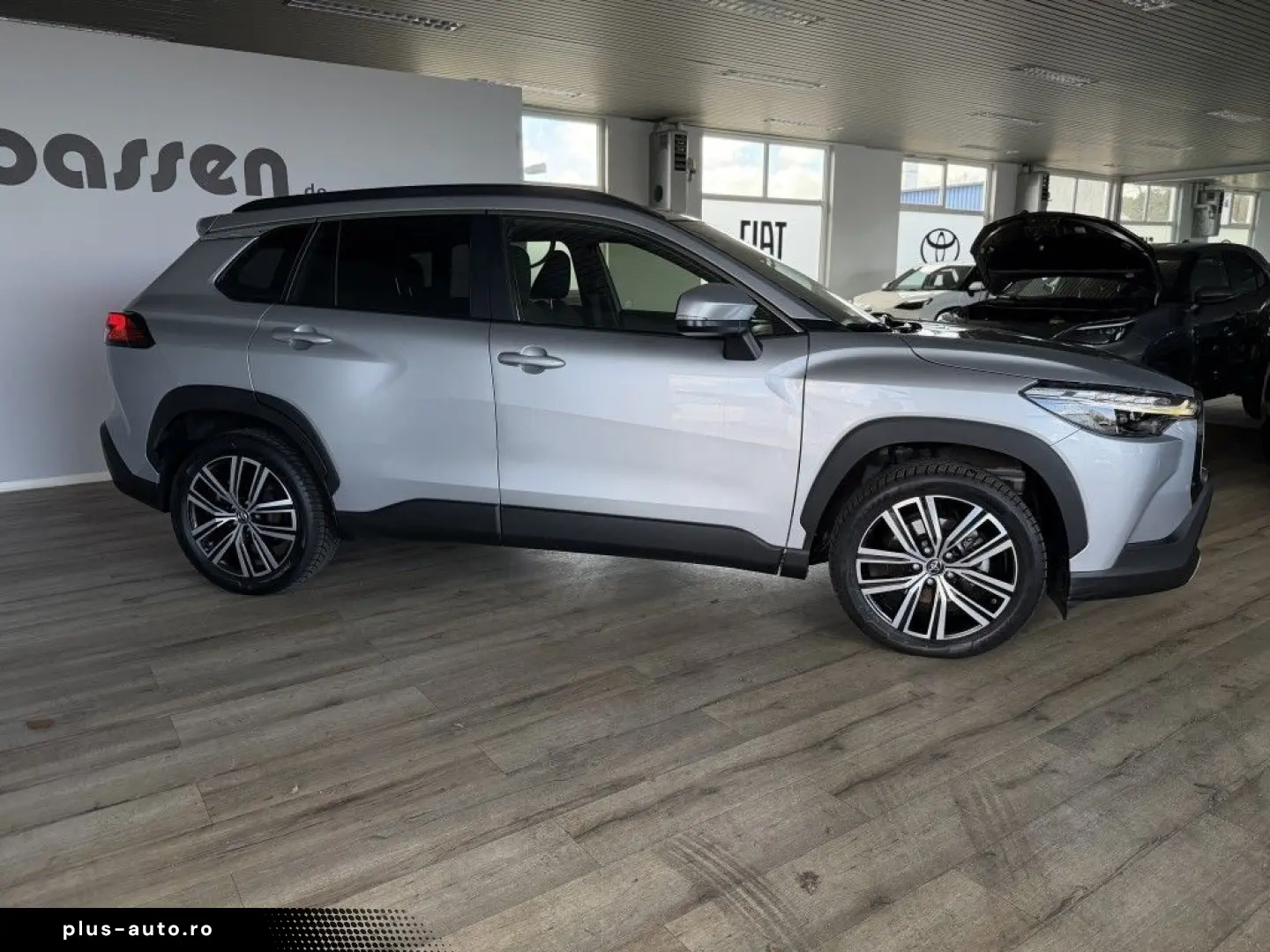 TOYOTA Corolla Cross Hybrid 2.0 VVT-i Team Deutschland