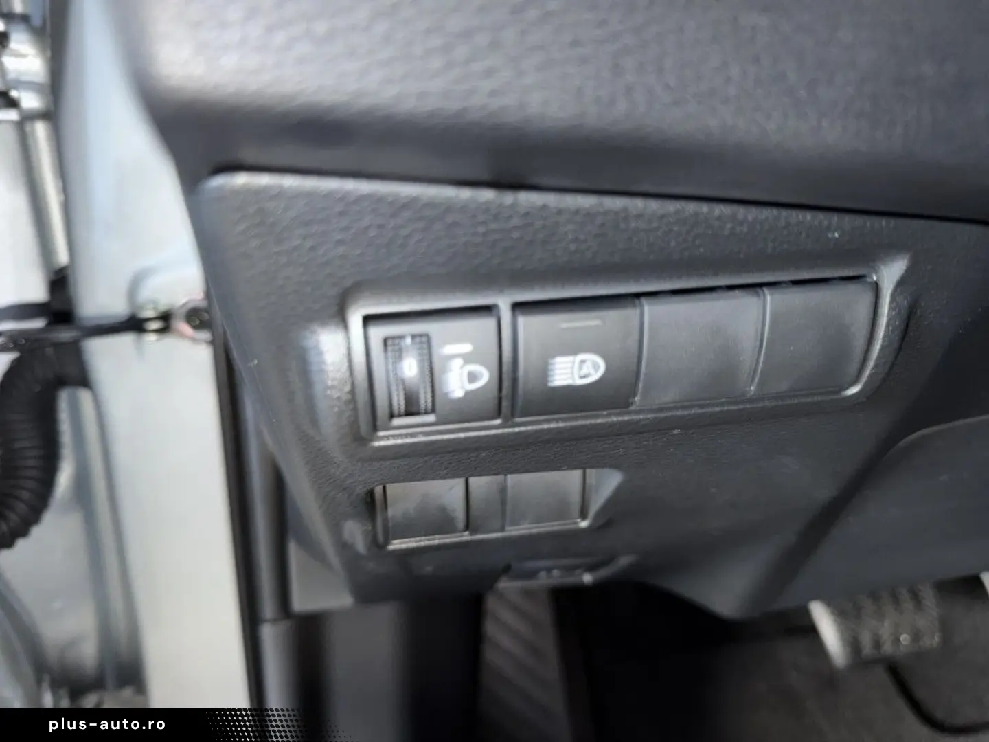 TOYOTA Corolla Cross Hybrid 2.0 VVT-i Team Deutschland