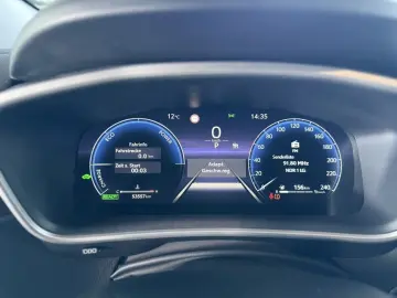 TOYOTA Corolla Cross Hybrid 2.0 VVT-i Team Deutschland