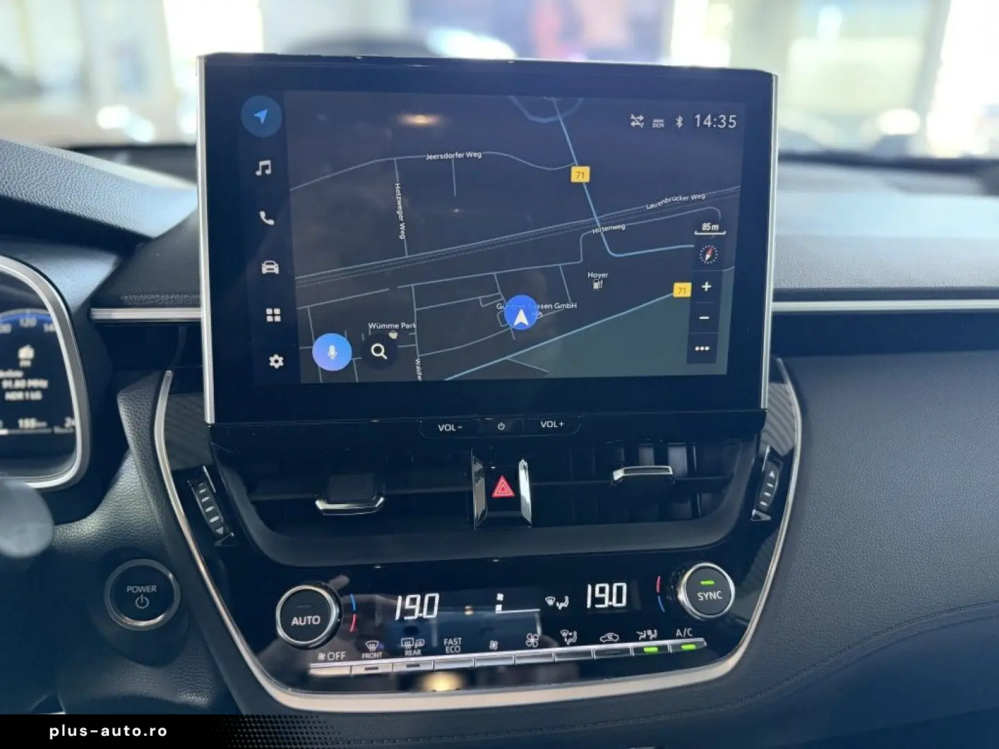 TOYOTA Corolla Cross Hybrid 2.0 VVT-i Team Deutschland